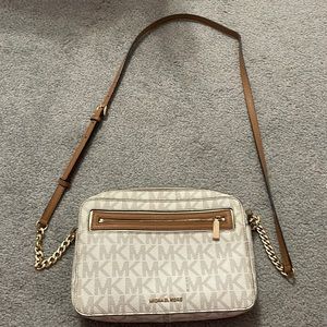 Michael Kors crossbody
